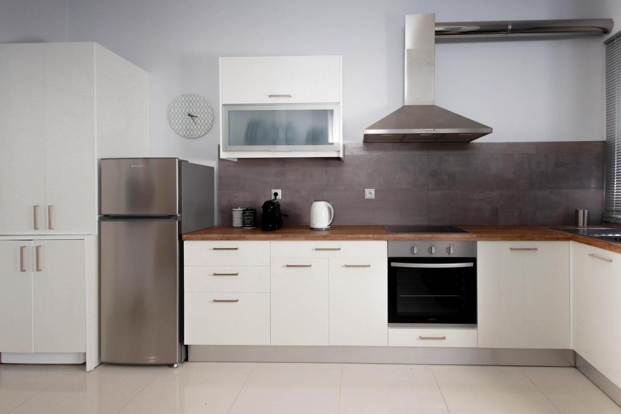 Twin Lofts Ταξιαρχών, A Kalamatastay Property Kültér fotó