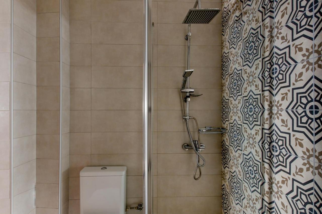 Twin Lofts Ταξιαρχών, A Kalamatastay Property Kültér fotó