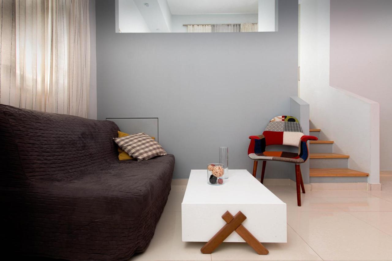 Twin Lofts Ταξιαρχών, A Kalamatastay Property Kültér fotó